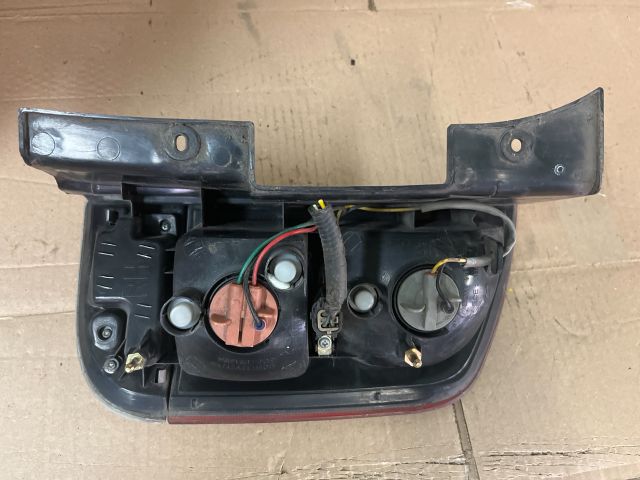 bontott SSANGYONG KYRON Jobb Hátsó Lámpa