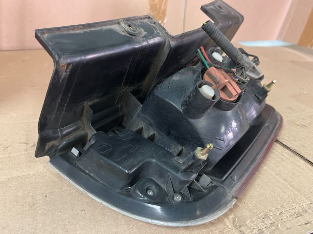 bontott SSANGYONG KYRON Jobb Hátsó Lámpa