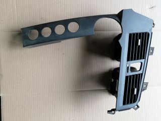 bontott SSANGYONG KYRON Középső Műszerfal Díszléc