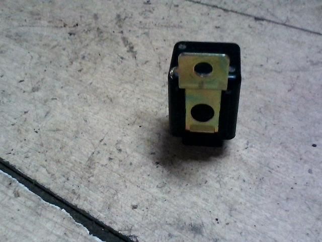 bontott SSANGYONG KYRON Relé