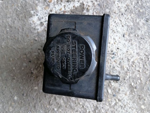 bontott SSANGYONG KYRON Szervóolaj Tartály