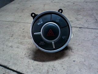 bontott SSANGYONG KYRON Vészvillogó Kapcsoló