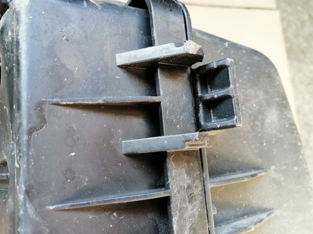 bontott SSANGYONG MUSSO Légszűrő Ház