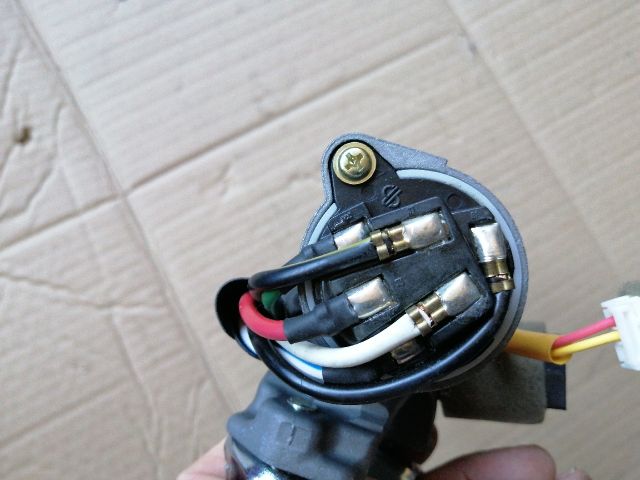 bontott SSANGYONG MUSSO Gyújtáskapcsoló Házzal