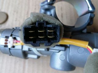 bontott SSANGYONG MUSSO Gyújtáskapcsoló Házzal