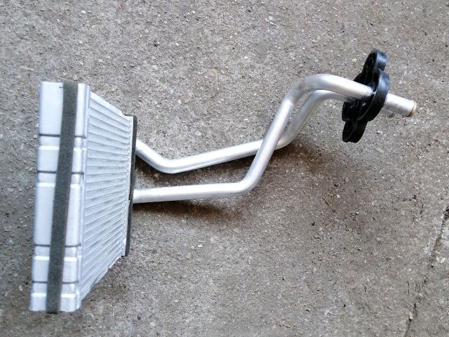 bontott SSANGYONG MUSSO Fűtőradiátor