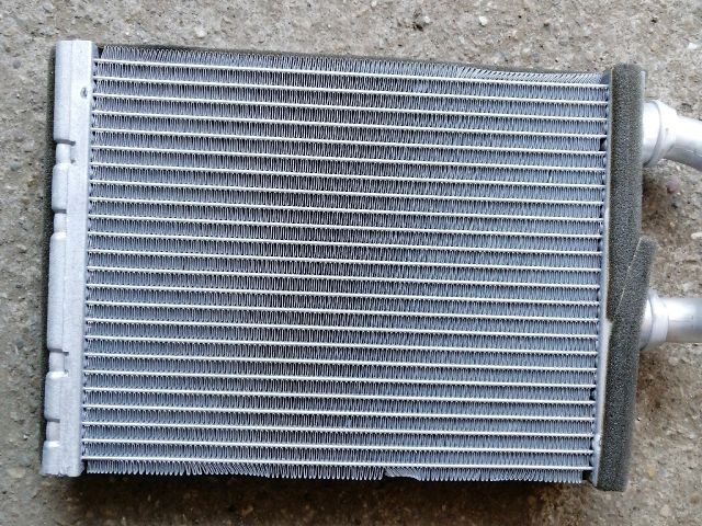 bontott SSANGYONG MUSSO Fűtőradiátor