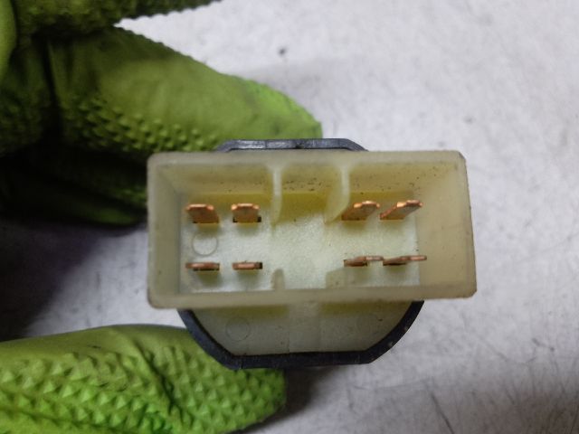 bontott SSANGYONG MUSSO 4x4 Kapcsoló