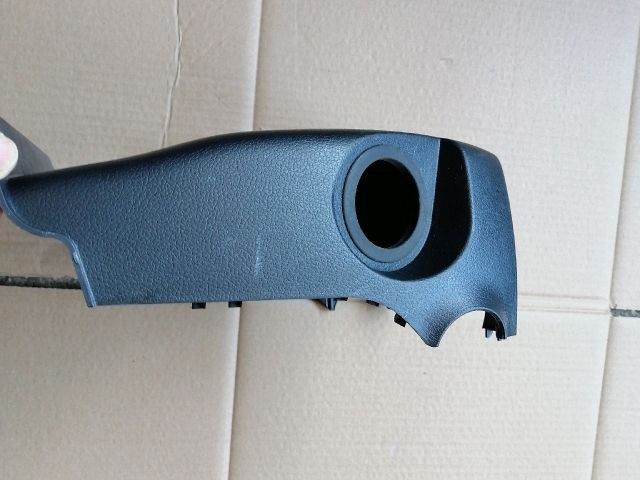 bontott SSANGYONG MUSSO Alsó Kormányoszlop Burkolat