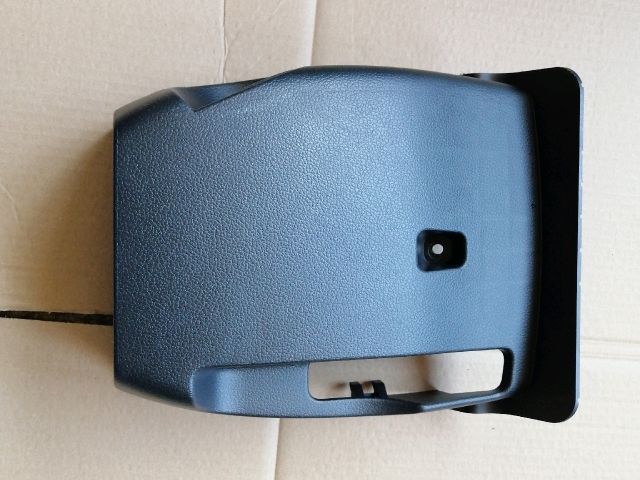 bontott SSANGYONG MUSSO Alsó Kormányoszlop Burkolat