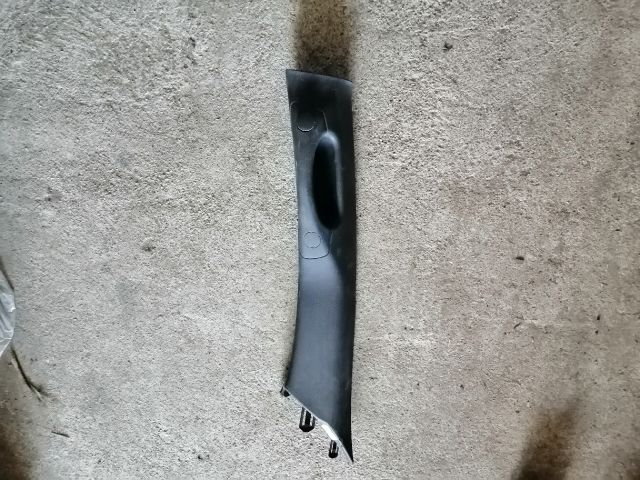 bontott SSANGYONG MUSSO Bal A Oszlop Burkolat