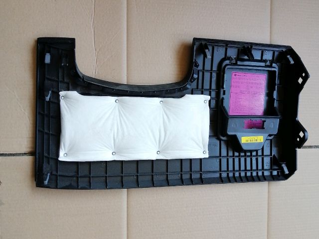 bontott SSANGYONG MUSSO Bal Alsó Műszerfal Burkolat