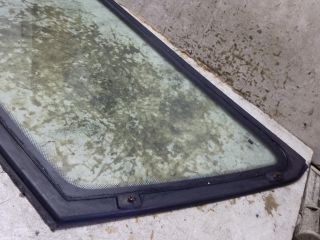 bontott SSANGYONG MUSSO Bal C Oszlop Oldalablak Üveg