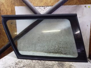 bontott SSANGYONG MUSSO Bal C Oszlop Oldalablak Üveg