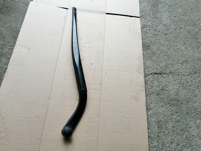 bontott SSANGYONG MUSSO Bal első Ablaktörlő Kar