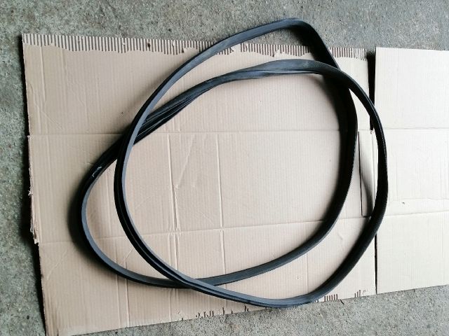 bontott SSANGYONG MUSSO Bal első Ajtó Szigetelés