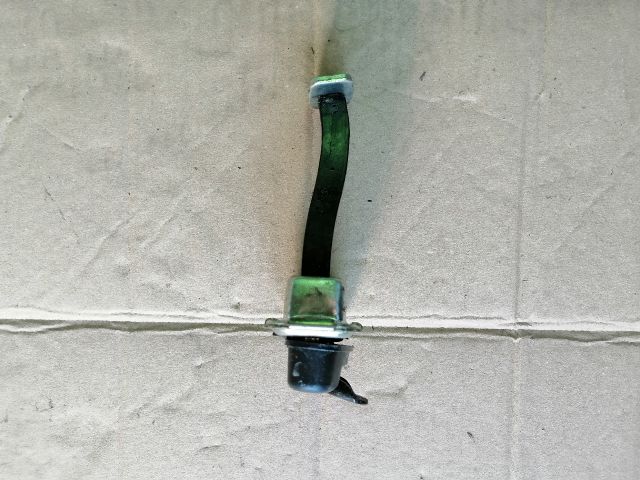 bontott SSANGYONG MUSSO Bal első Ajtóhatároló