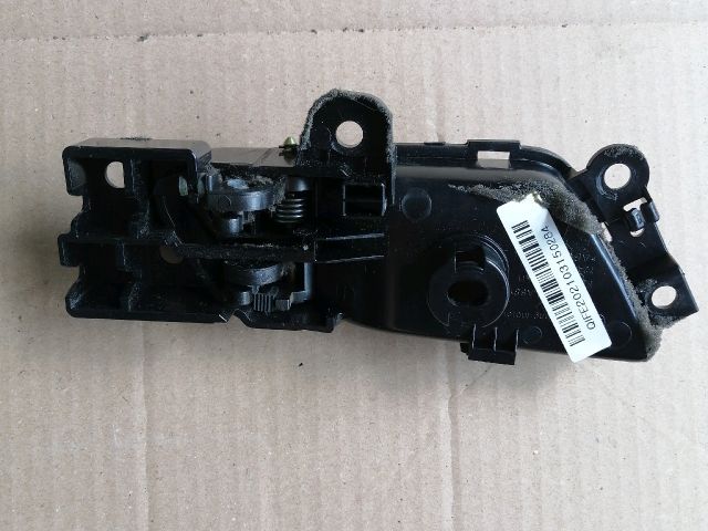 bontott SSANGYONG MUSSO Bal első Belső Kilincs