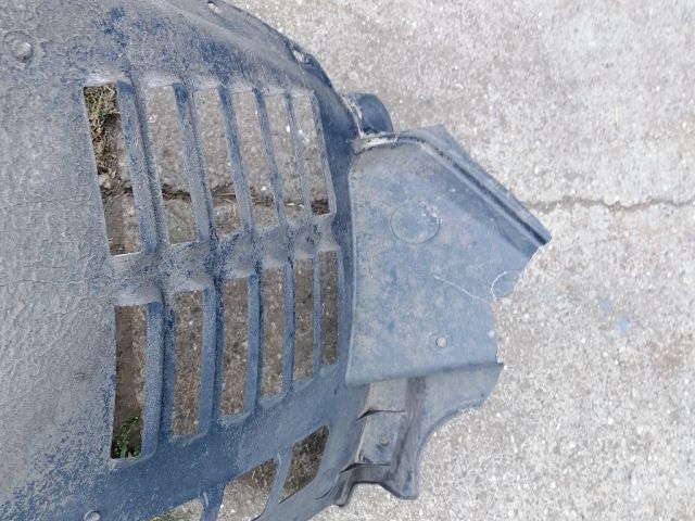 bontott SSANGYONG MUSSO Bal első Dobbetét (Kerékjárati, Műanyag)