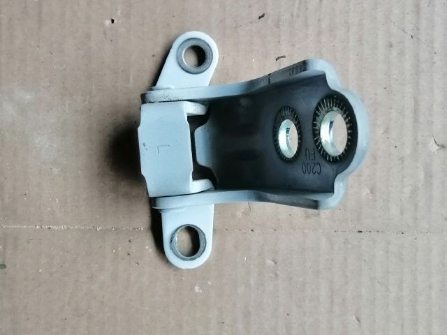 bontott SSANGYONG MUSSO Bal első Felső Zsanér