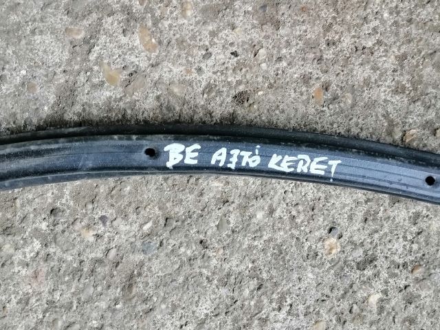 bontott SSANGYONG MUSSO Bal első Gumikéder