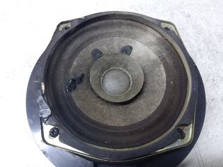 bontott SSANGYONG MUSSO Bal első Hangszóró