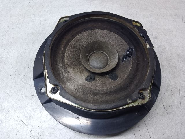 bontott SSANGYONG MUSSO Bal első Hangszóró