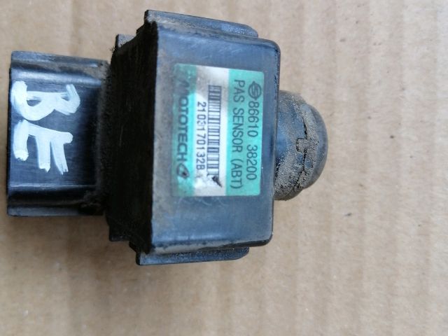 bontott SSANGYONG MUSSO Bal első Külső Tolatóradar Fej