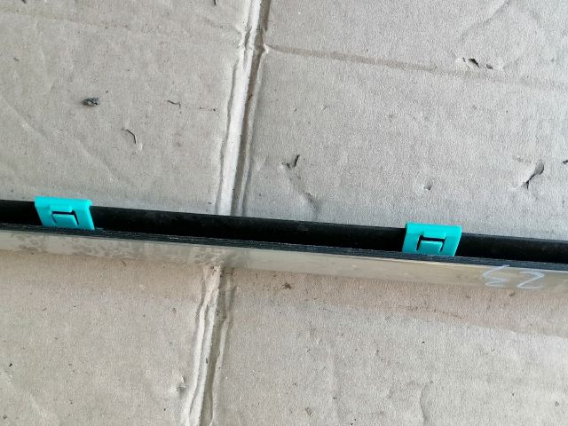 bontott SSANGYONG MUSSO Bal első Vízlehúzó Gumicsík