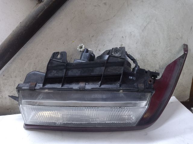bontott SSANGYONG MUSSO Bal Fényszóró