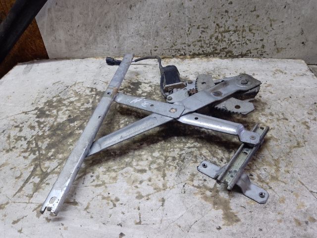 bontott SSANGYONG MUSSO Bal hátsó Ablakemelő Szerkezet (Elektromos)