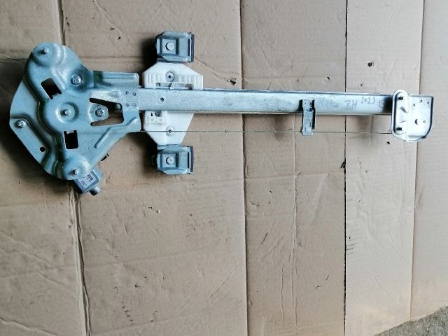 bontott SSANGYONG MUSSO Bal hátsó Ablakemelő Szerkezet (Elektromos)