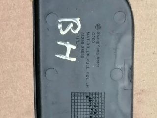 bontott SSANGYONG MUSSO Bal hátsó Ajtóbehúzó