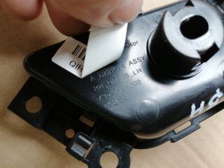 bontott SSANGYONG MUSSO Bal hátsó Belső Kilincs