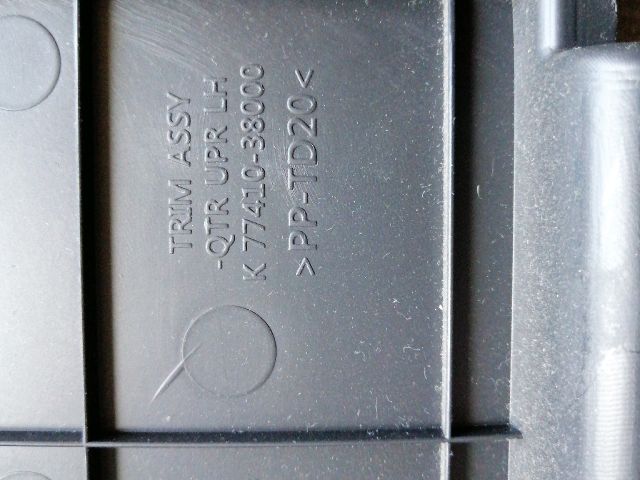 bontott SSANGYONG MUSSO Bal hátsó Belső Küszöb Burkolat