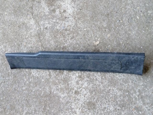 bontott SSANGYONG MUSSO Bal hátsó Belső Küszöb Burkolat