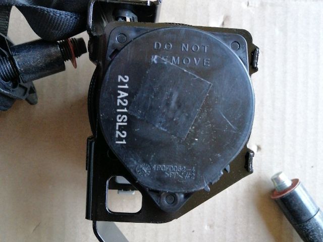 bontott SSANGYONG MUSSO Bal hátsó Biztonsági Öv