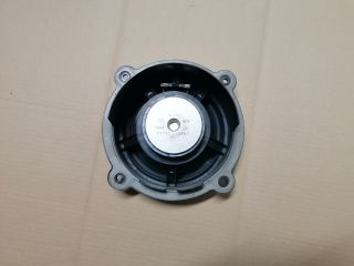 bontott SSANGYONG MUSSO Bal hátsó Hangszóró