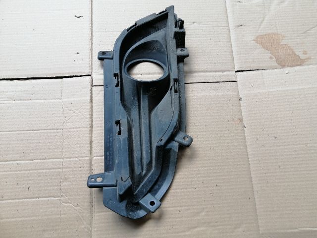 bontott SSANGYONG MUSSO Bal Ködlámpa Rács