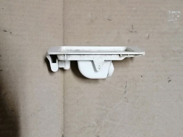 bontott SSANGYONG MUSSO Bal Rendszámtábla Világítás