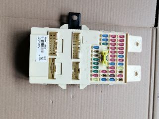 bontott SSANGYONG MUSSO Biztosítéktábla Utastér