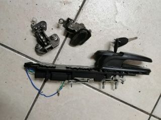 bontott SSANGYONG MUSSO Csomagtérajtó Kilincs