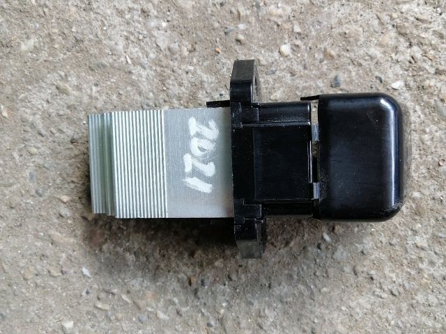 bontott SSANGYONG MUSSO Előtét Ellenállás Fűtőmotor