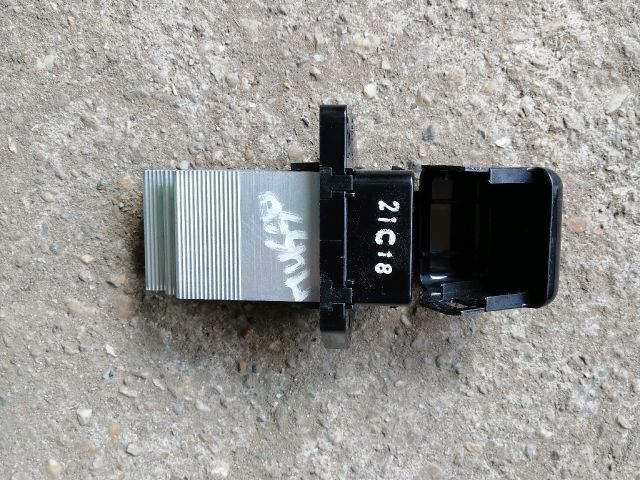 bontott SSANGYONG MUSSO Előtét Ellenállás Fűtőmotor