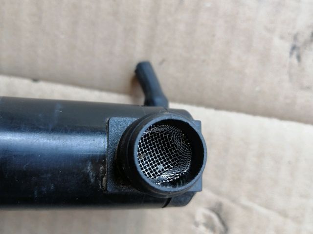 bontott SSANGYONG MUSSO Első Ablakmosó Szivattyú