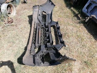 bontott SSANGYONG MUSSO Első Lökhárító (Üresen)