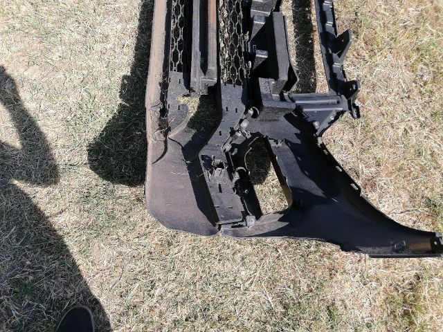 bontott SSANGYONG MUSSO Első Lökhárító (Üresen)