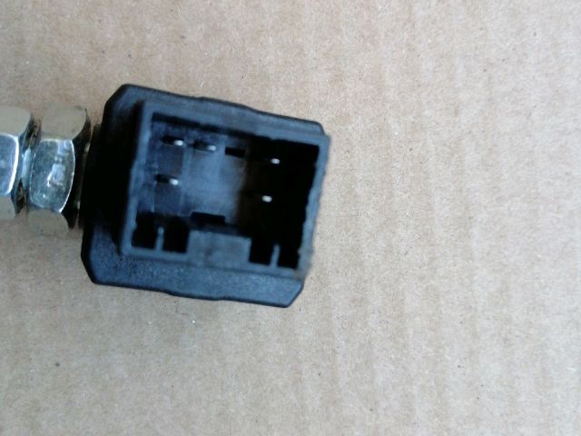 bontott SSANGYONG MUSSO Fék Pedál Kapcsoló