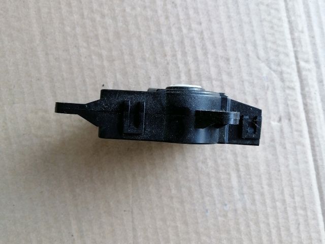 bontott SSANGYONG MUSSO Fűtés Állító Motor