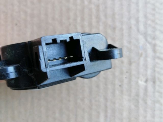 bontott SSANGYONG MUSSO Fűtés Állító Motor